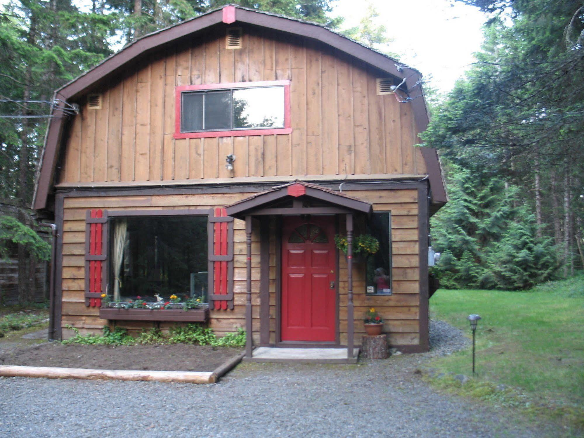 Cedar Song B&B Parksville Eksteriør billede